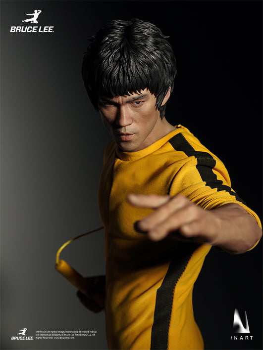 Bruce Lee (Yellow Jumpsuit) 1/6 Collectible Figure