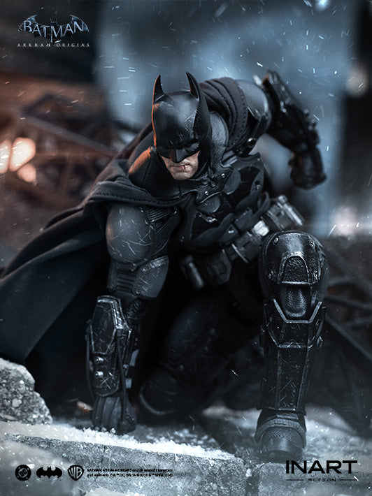 Batman: Arkham Origins - Batman (Battle Damaged Version) Action Figure
