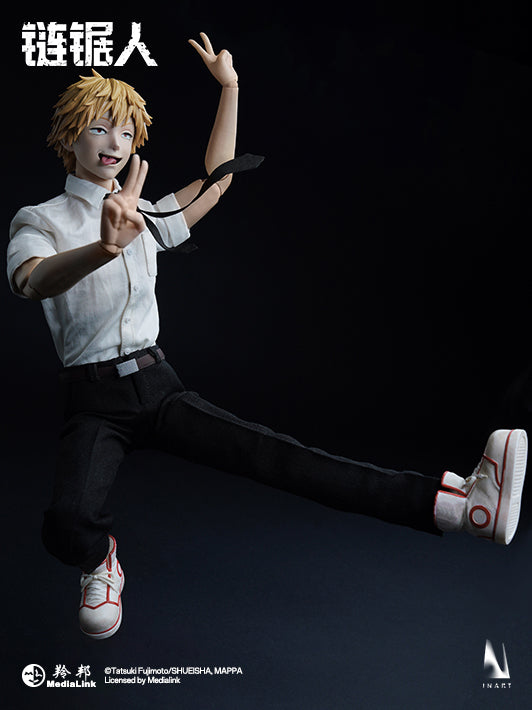 Poseable Denji figure with interchangeable chainsaw and human head options.