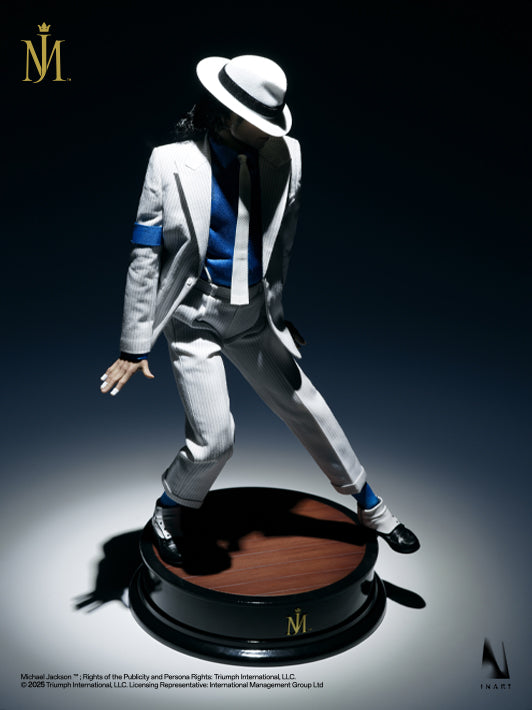 Highly accurate Michael Jackson‘s figure that faithfully replicates the look in stunning detail