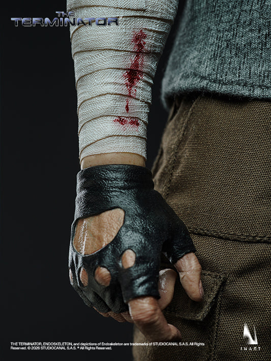 inart Interchangeable Bandaged Forearm of t800 sixth scale figureas Seen in the Movie