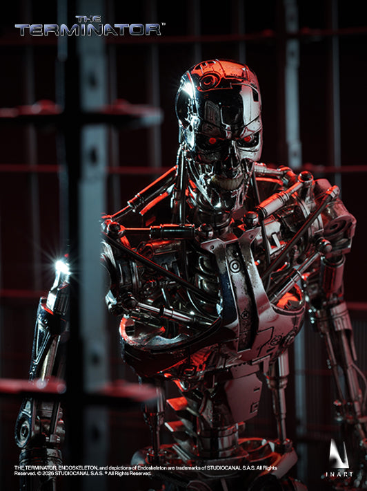 『ターミネーター』T-800 エンドスケルトン 1/6 可動フィギュア