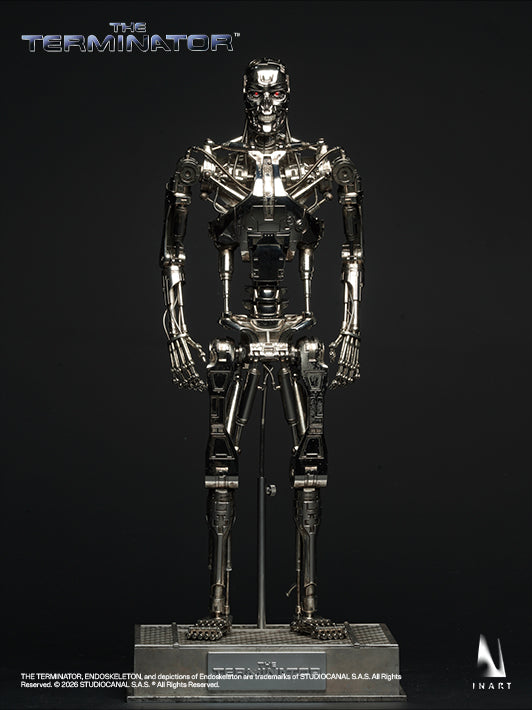 『ターミネーター』T-800 エンドスケルトン 1/6 可動フィギュア