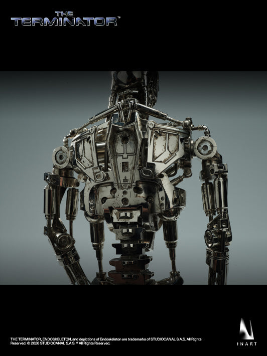 『ターミネーター』T-800 エンドスケルトン 1/6 可動フィギュア