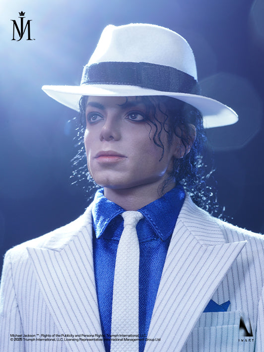 Upper body display of INART Michael Jackson Smooth Criminal action figure